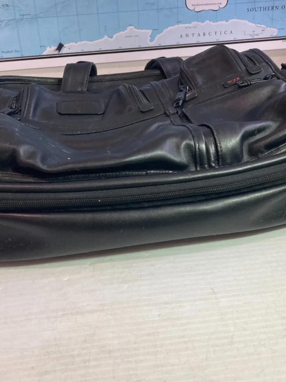 Tumi 96141DH Black Expandable Leather Organizer Computer Laptop  Briefcase 15x12